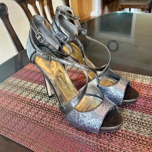 Guess Pewter Patent Leather & Glitter Stiletto Sandals- Foot & Ankle Straps S 10